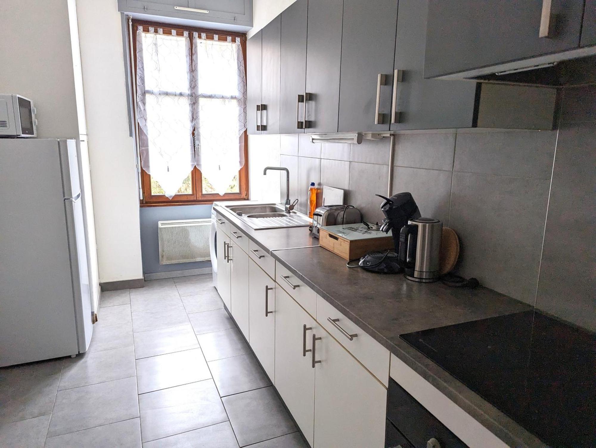 Le Mirage - Appartement 2 Chambres, Salon, Cuisine Equipee, Parking Et Wifi Gratuit Mulhouse Ngoại thất bức ảnh