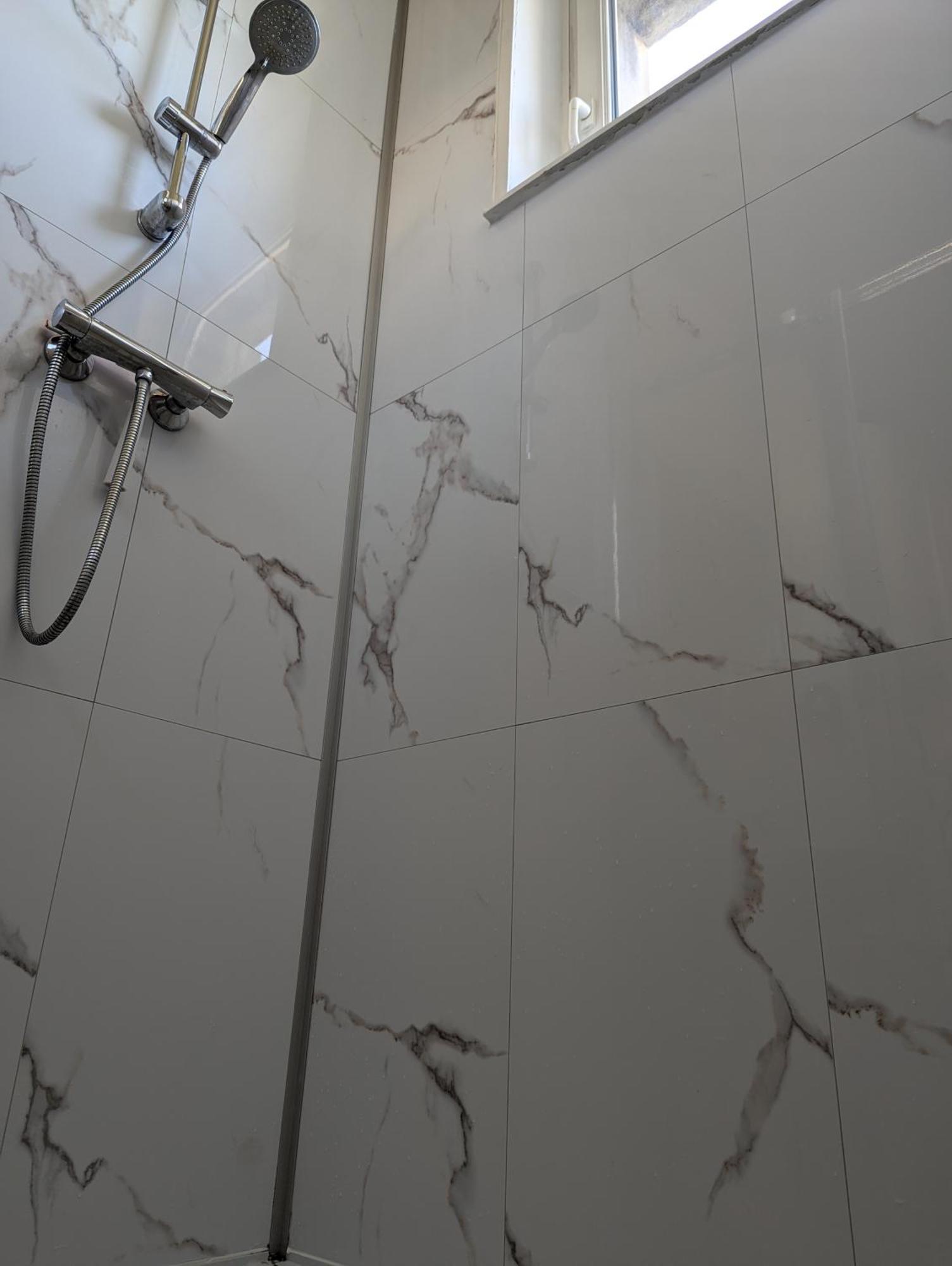Le Mirage - Appartement 2 Chambres, Salon, Cuisine Equipee, Parking Et Wifi Gratuit Mulhouse Ngoại thất bức ảnh